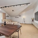 House Leonardo Galovac (Zadar)