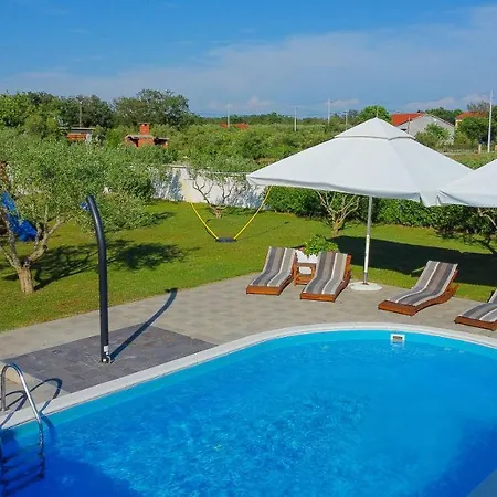 Holiday home House Leonardo Galovac (Zadar)