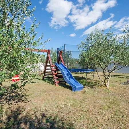 Leonardo Apartamento Galovac (Zadar)